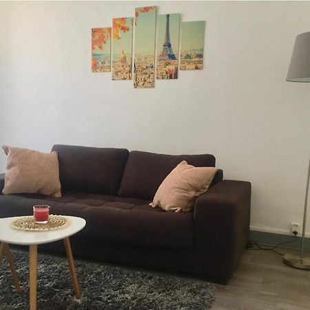 Charmant T2 Proche Vieille Ville Montlucon Ngoại thất bức ảnh