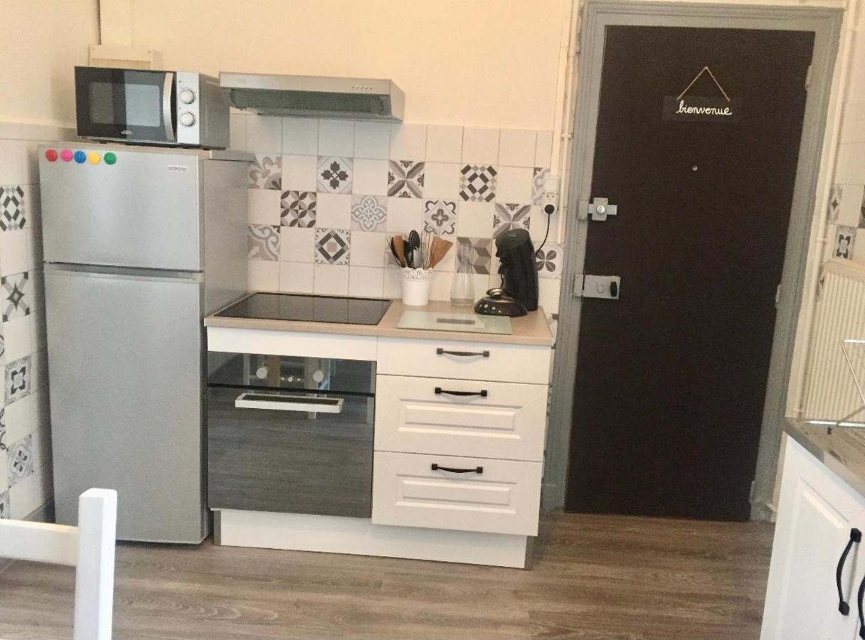 Charmant T2 Proche Vieille Ville Montlucon Ngoại thất bức ảnh